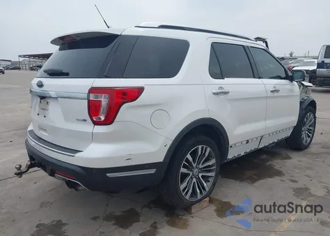2018 Ford Explorer Platinum z USA, uszkodzony, nr VIN 1FM5K8HT0JGC96204